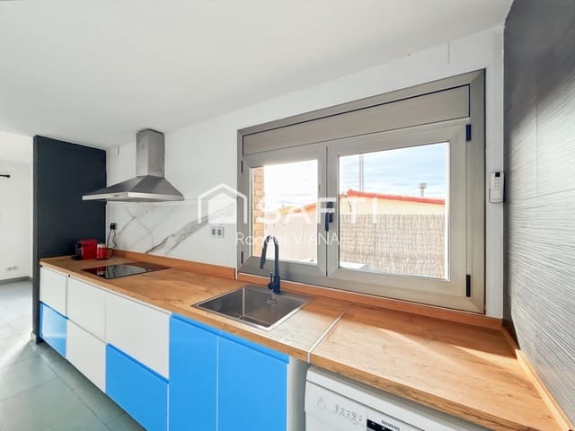 3 camera da letto Villa in vendita in Esparreguera con garage - 380.000 € (Rif: 9488265)