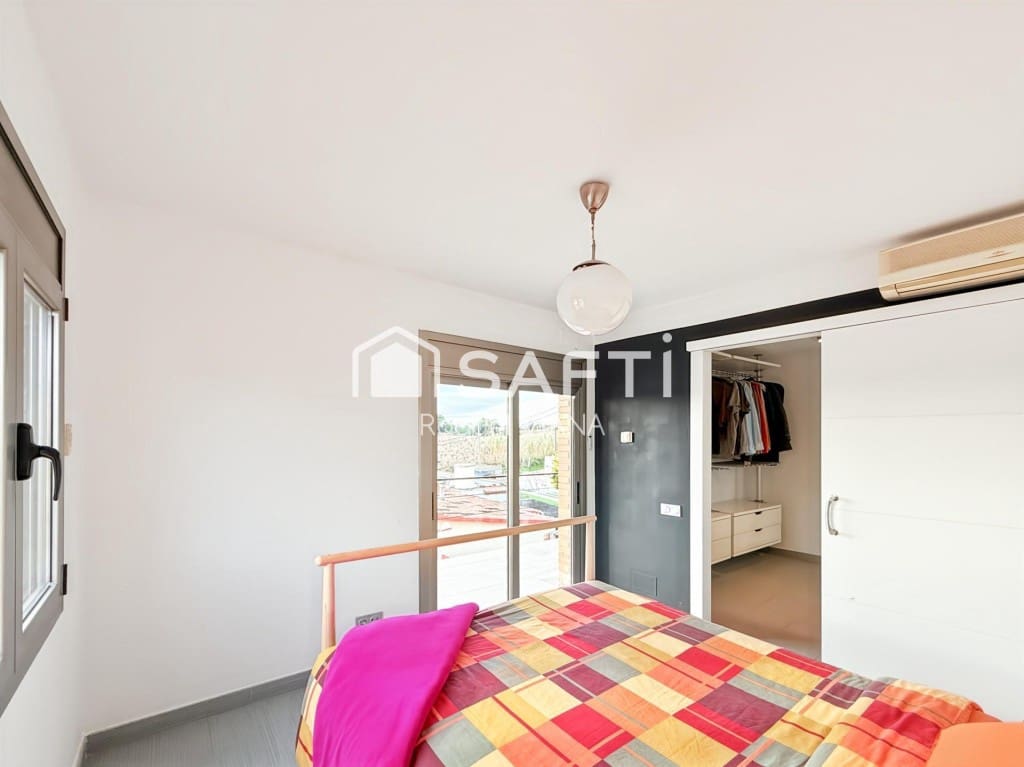3 camera da letto Villa in vendita in Esparreguera con garage - 380.000 € (Rif: 9488265)