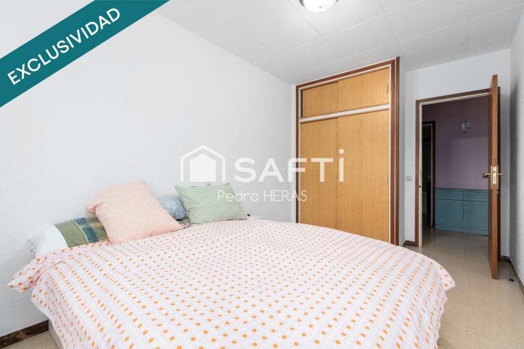 4 bedroom Apartment for sale in Pineda de Mar - € 298,600 (Ref: 9488682)