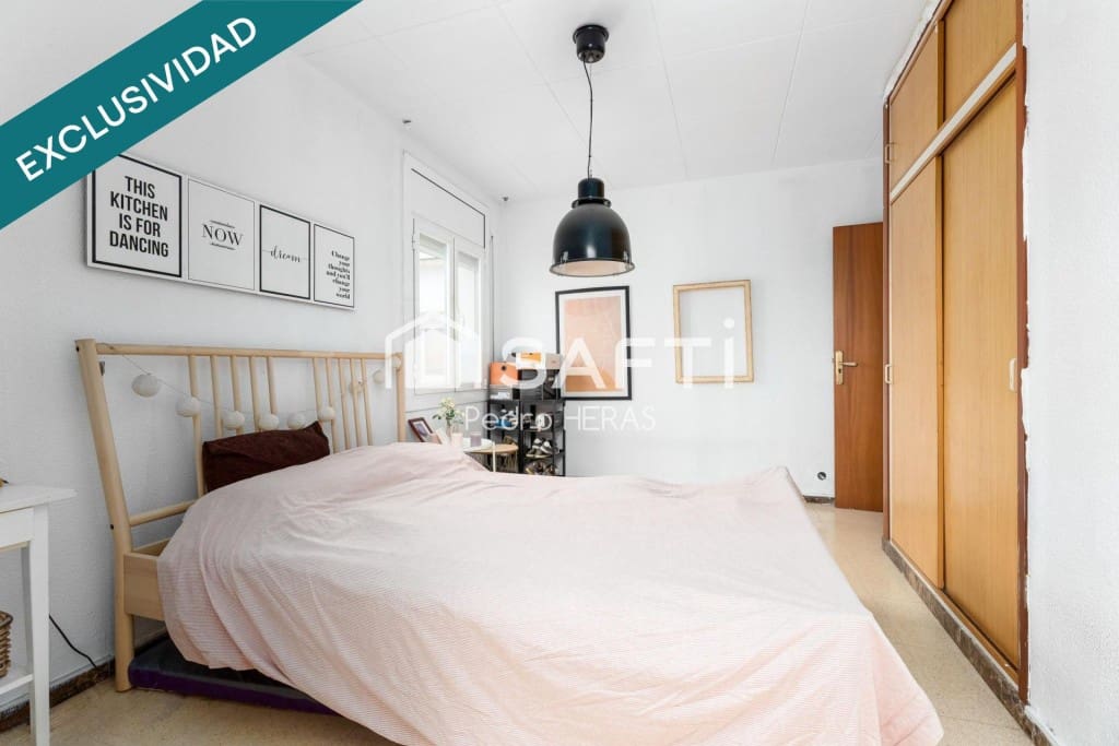 4 bedroom Apartment for sale in Pineda de Mar - € 298,600 (Ref: 9488682)