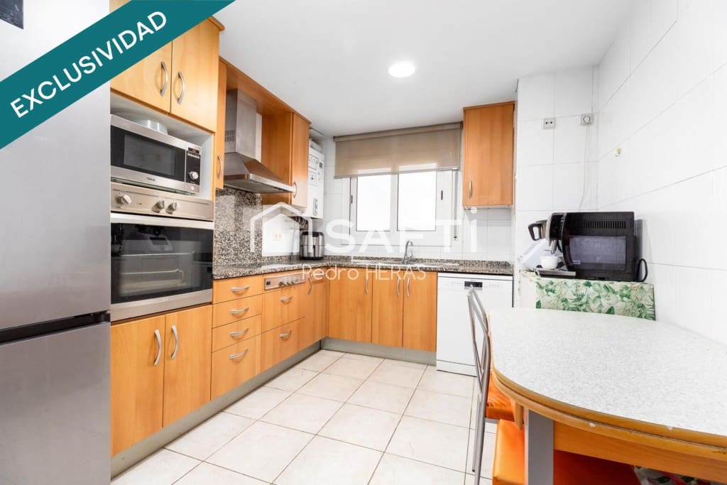 3 sovrum Lägenhet till salu i Tordera - 229 500 € (Ref: 9488683)