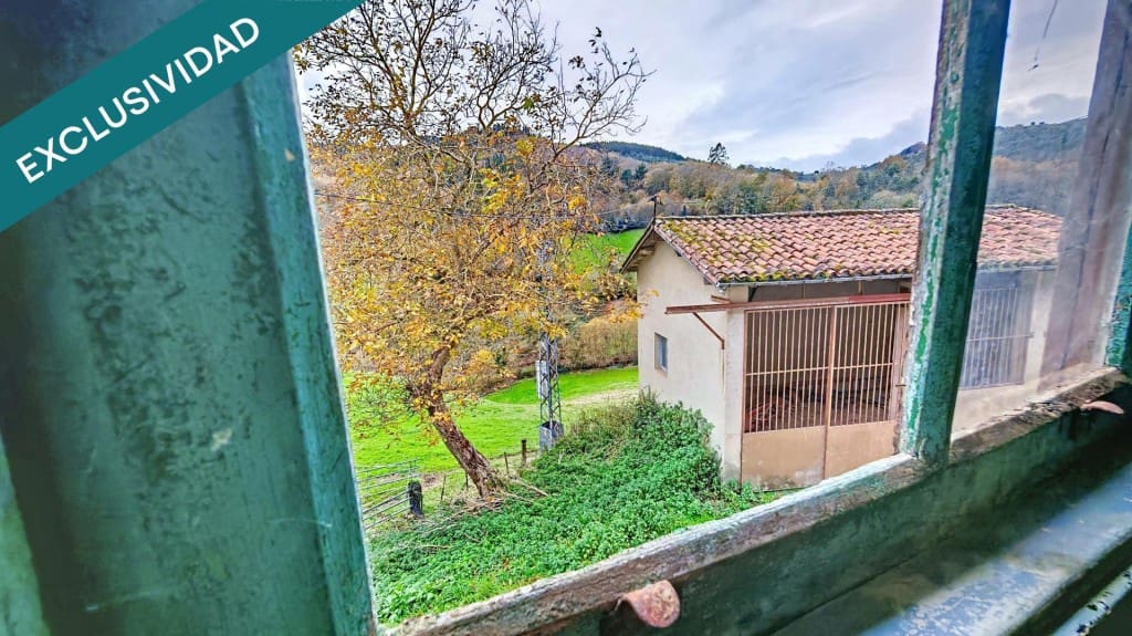 4 sypialnia Willa na sprzedaż w Salas - 85 000 € (Ref: 9494398)