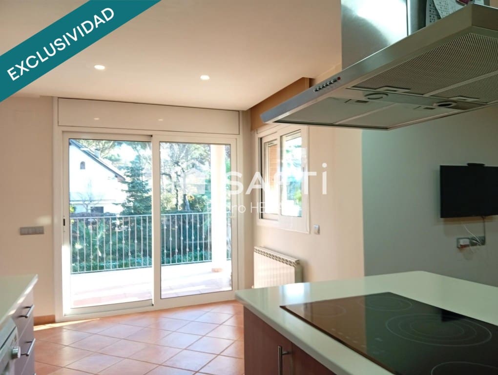 3 Zimmer Villa zu verkaufen in Sils mit Pool Garage - 468.500 € (Ref: 9494399)