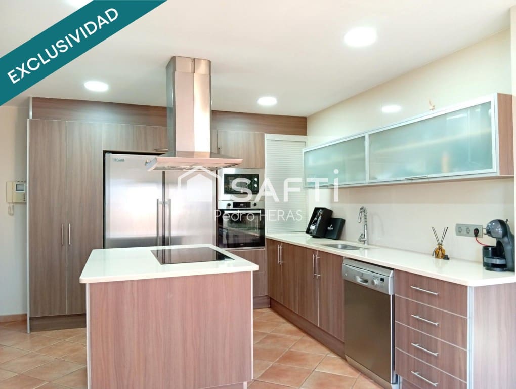 3 Zimmer Villa zu verkaufen in Sils mit Pool Garage - 468.500 € (Ref: 9494399)