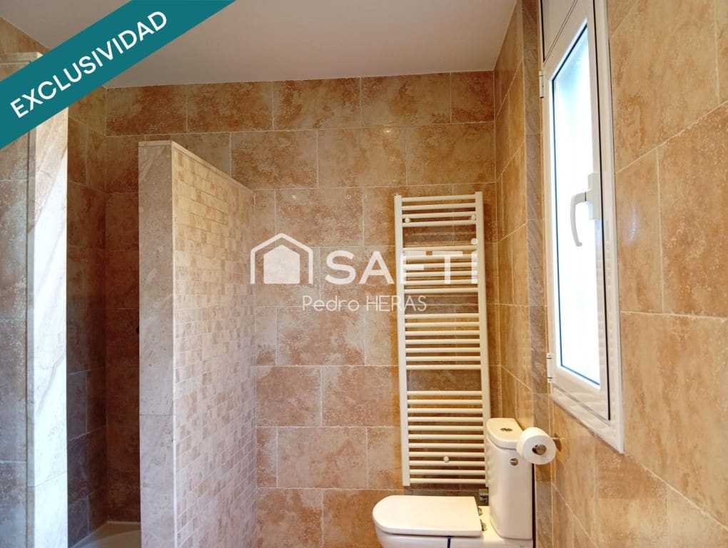 3 Zimmer Villa zu verkaufen in Sils mit Pool Garage - 468.500 € (Ref: 9494399)