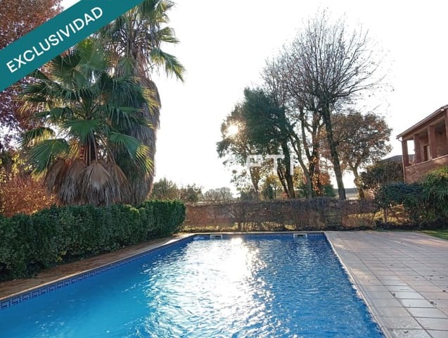 3 Zimmer Villa zu verkaufen in Sils mit Pool Garage - 468.500 € (Ref: 9494399)