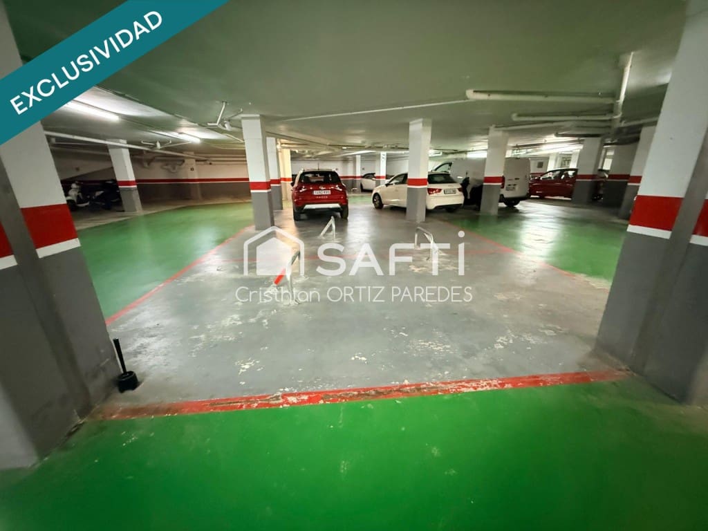 Garaje en Lloret de Mar en venta - 23.000 € (Ref: 9494400)