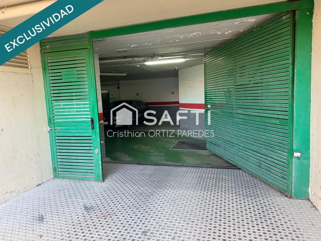 Garaje en Lloret de Mar en venta - 23.000 € (Ref: 9494400)