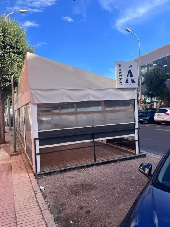 Commercial for sale in Vila-real - € 38,000 (Ref: 9494401)