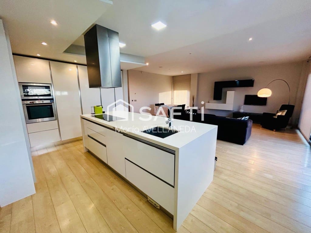 5 Zimmer Villa zu verkaufen in Villaquilambre mit Garage - 515.000 € (Ref: 9494402)