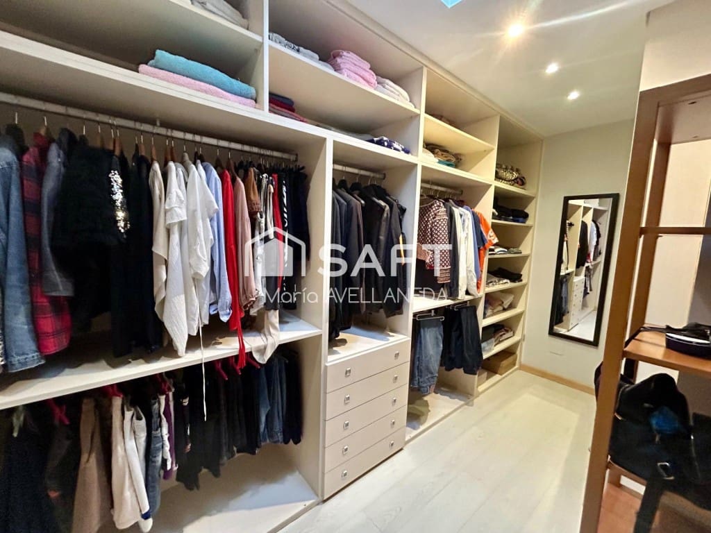 5 Zimmer Villa zu verkaufen in Villaquilambre mit Garage - 515.000 € (Ref: 9494402)