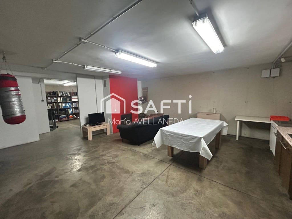 5 Zimmer Villa zu verkaufen in Villaquilambre mit Garage - 515.000 € (Ref: 9494402)