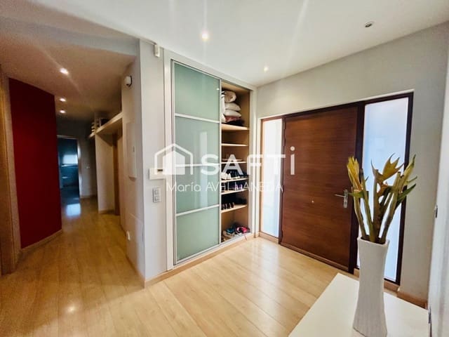 5 Zimmer Villa zu verkaufen in Villaquilambre mit Garage - 515.000 € (Ref: 9494402)