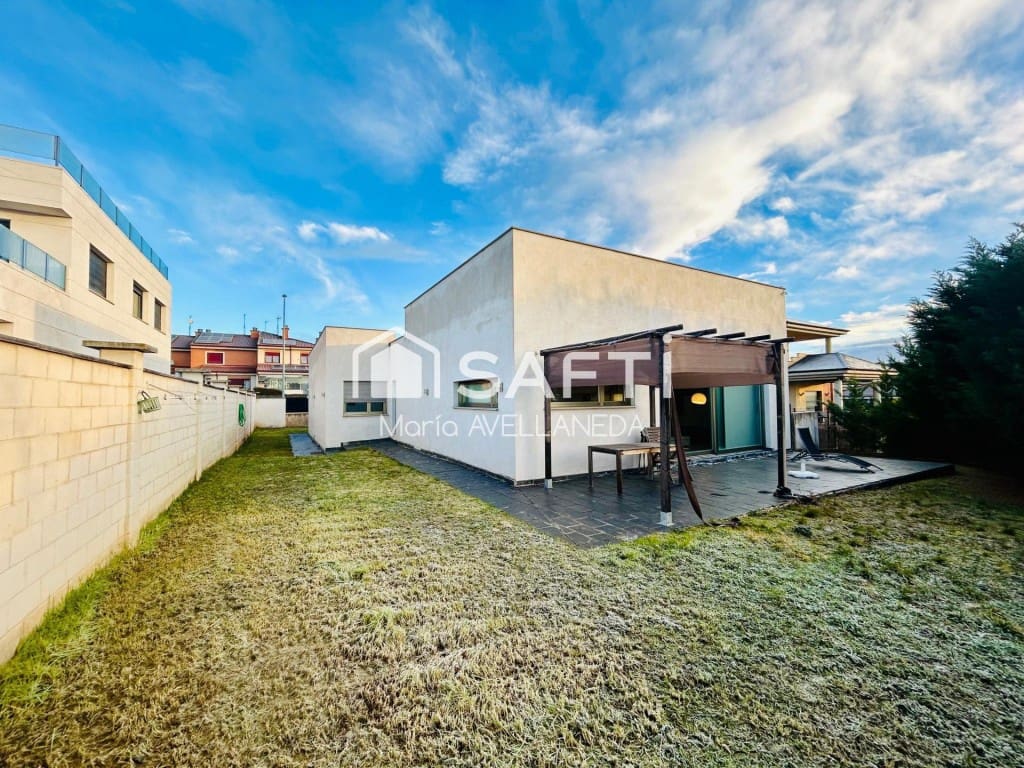 5 Zimmer Villa zu verkaufen in Villaquilambre mit Garage - 515.000 € (Ref: 9494402)