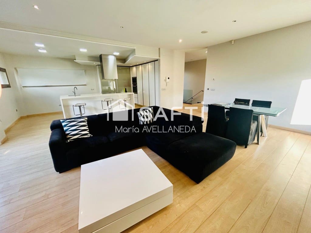 5 Zimmer Villa zu verkaufen in Villaquilambre mit Garage - 515.000 € (Ref: 9494402)