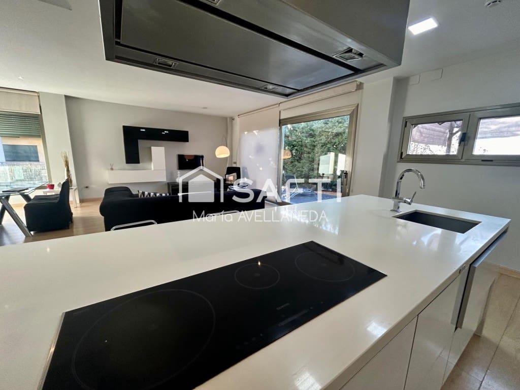 5 Zimmer Villa zu verkaufen in Villaquilambre mit Garage - 515.000 € (Ref: 9494402)