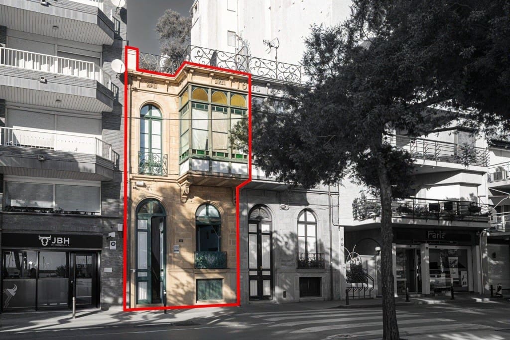 5 soverom Rekkehus til salgs i Blanes - € 650 000 (Ref: 9494407)