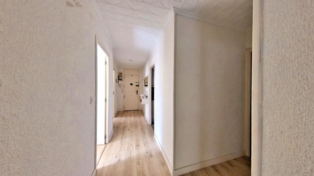 3 bedroom Apartment for sale in Alicante / Alacant city - € 187,000 (Ref: 9497241)