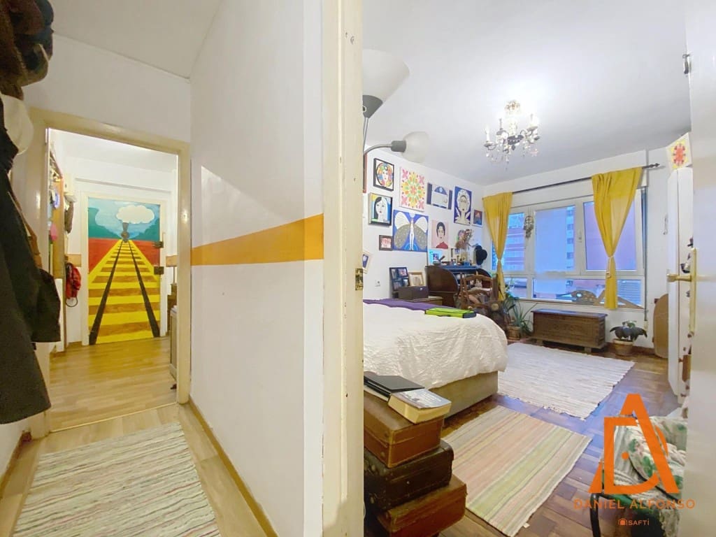 3 bedroom Apartment for sale in Gijon - € 274,000 (Ref: 9497242)