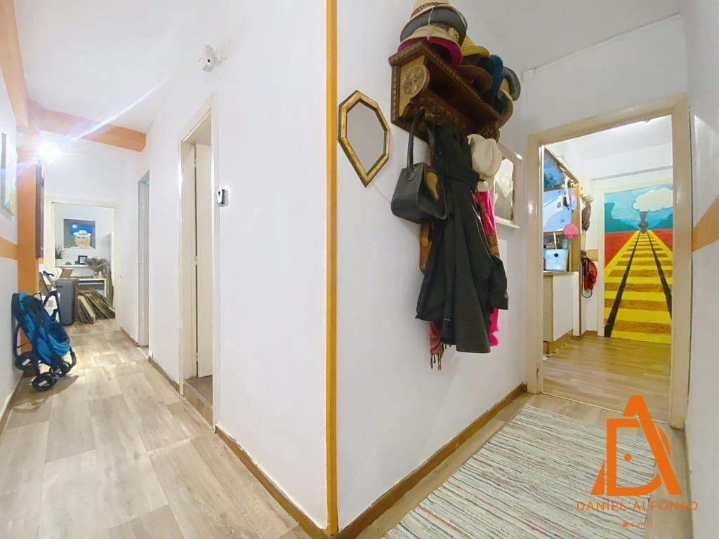 3 bedroom Apartment for sale in Gijon - € 274,000 (Ref: 9497242)