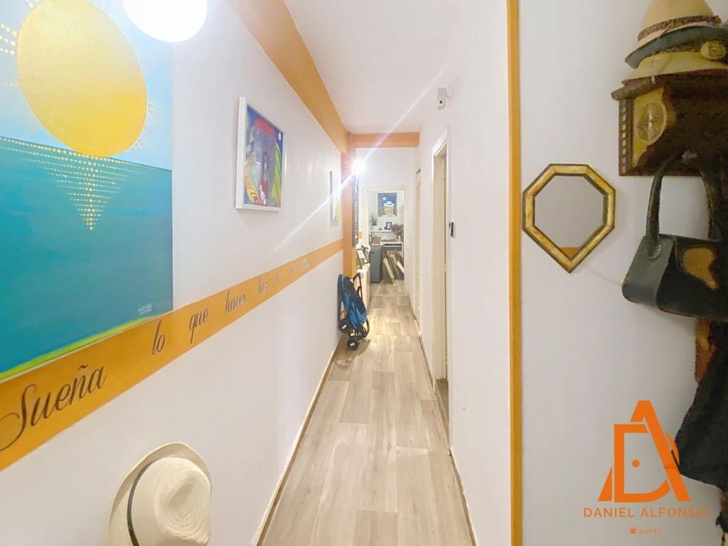 3 bedroom Apartment for sale in Gijon - € 274,000 (Ref: 9497242)