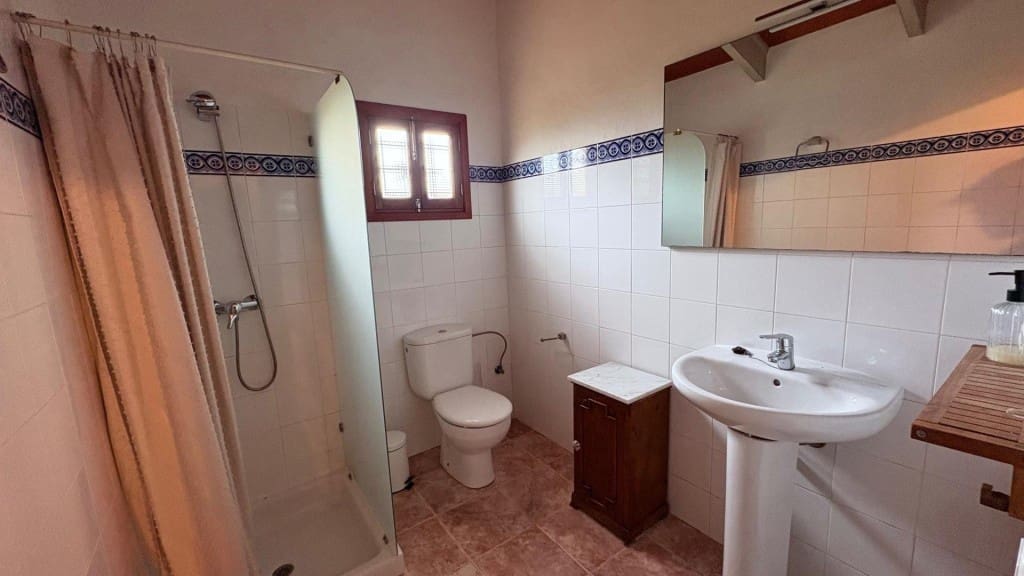 5 sovrum Finca/Hus på landet att hyra i Muro - 3 000 € (Ref: 9497244)