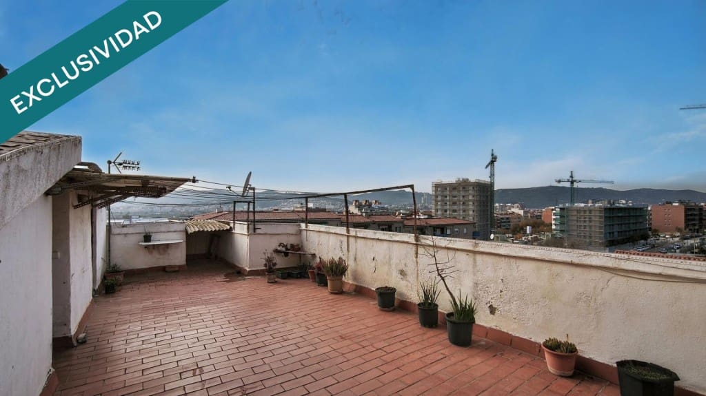 5 sovrum Villa till salu i Molins de Rei - 330 000 € (Ref: 9497245)