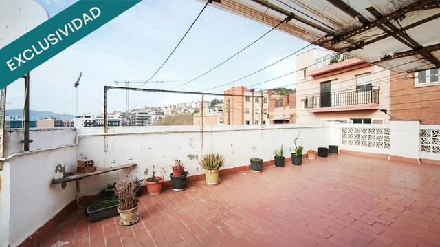 5 sovrum Villa till salu i Molins de Rei - 330 000 € (Ref: 9497245)