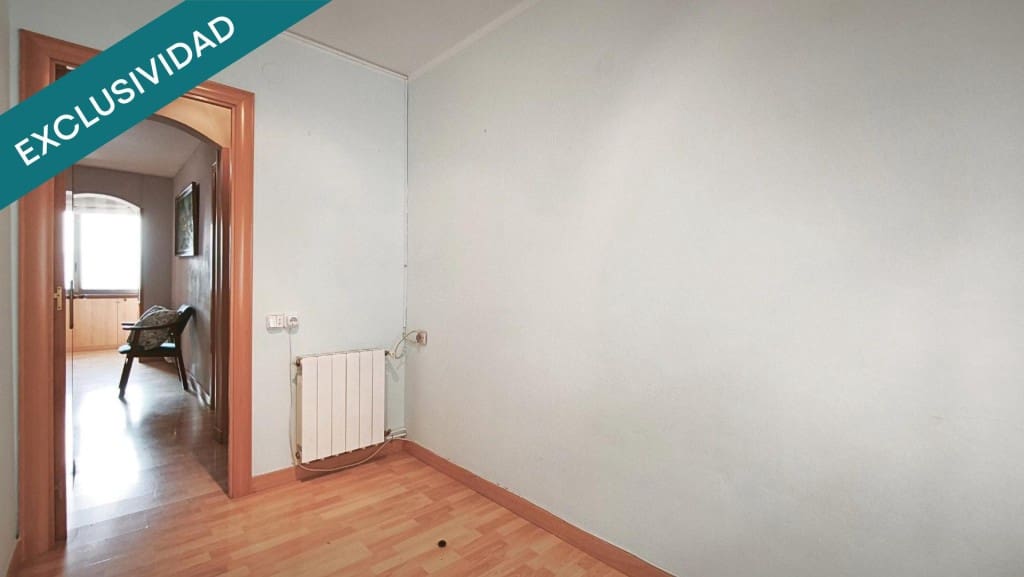 5 sovrum Villa till salu i Molins de Rei - 330 000 € (Ref: 9497245)