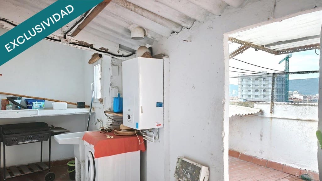 5 sovrum Villa till salu i Molins de Rei - 330 000 € (Ref: 9497245)