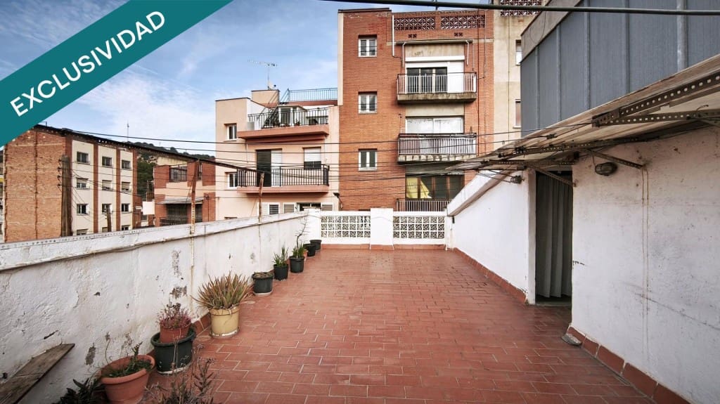 5 sovrum Villa till salu i Molins de Rei - 330 000 € (Ref: 9497245)