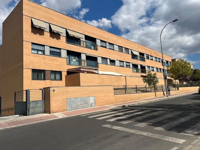 Garage for sale in Collado Villalba - € 7,900 (Ref: 9497257)
