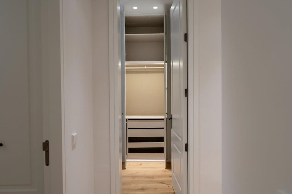 Apartamento de 4 habitaciones en Madrid ciudad en venta - 1.590.000 € (Ref: 9497259)