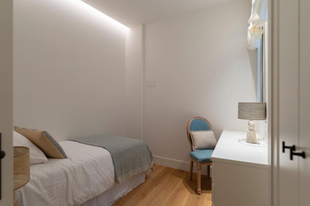 Apartamento de 4 habitaciones en Madrid ciudad en venta - 1.590.000 € (Ref: 9497259)