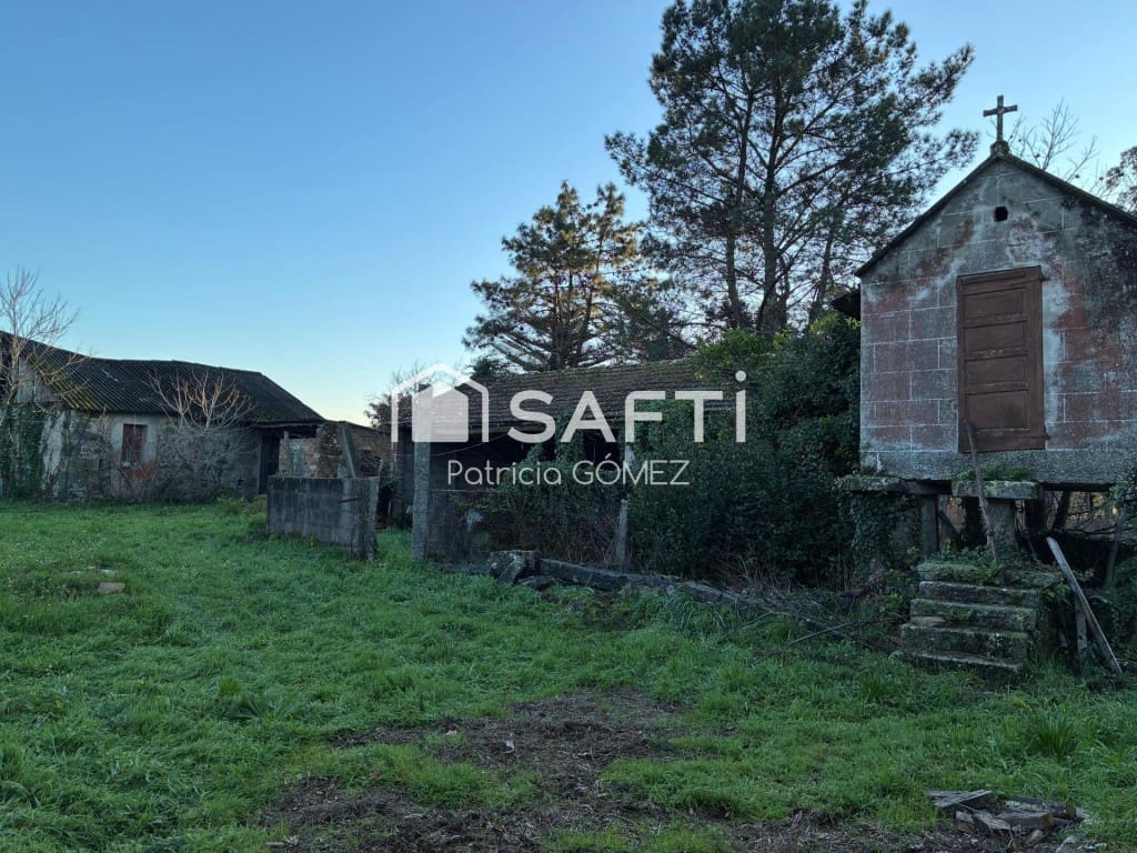 Finca/Casa Rural de 3 habitaciones en Vilanova de Arousa en venta - 400.000 € (Ref: 9497261)