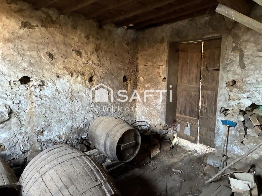 Finca/Casa Rural de 3 habitaciones en Vilanova de Arousa en venta - 400.000 € (Ref: 9497261)