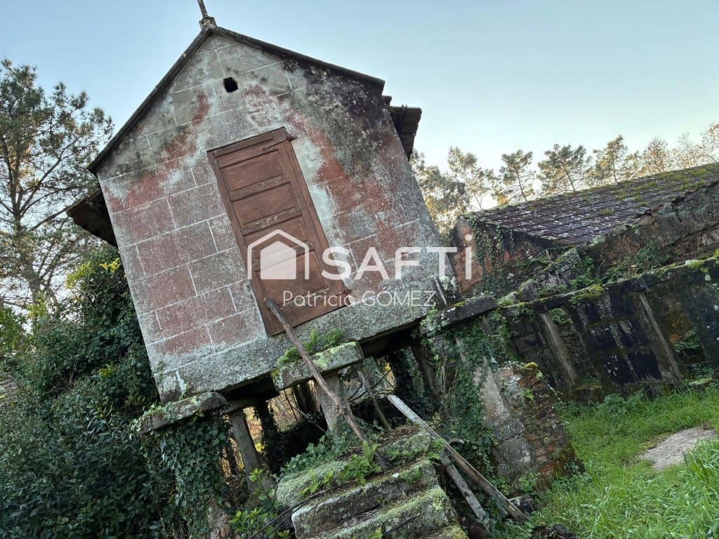 Finca/Casa Rural de 3 habitaciones en Vilanova de Arousa en venta - 400.000 € (Ref: 9497261)