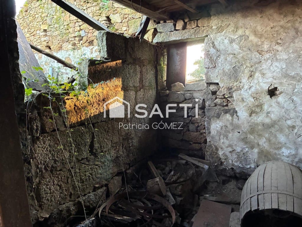 Finca/Casa Rural de 3 habitaciones en Vilanova de Arousa en venta - 400.000 € (Ref: 9497261)