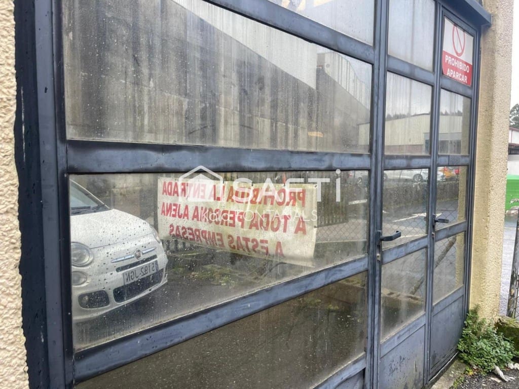 Erhverv til salg i Santiago de Compostela med garage - € 96.000 (Ref: 9497262)