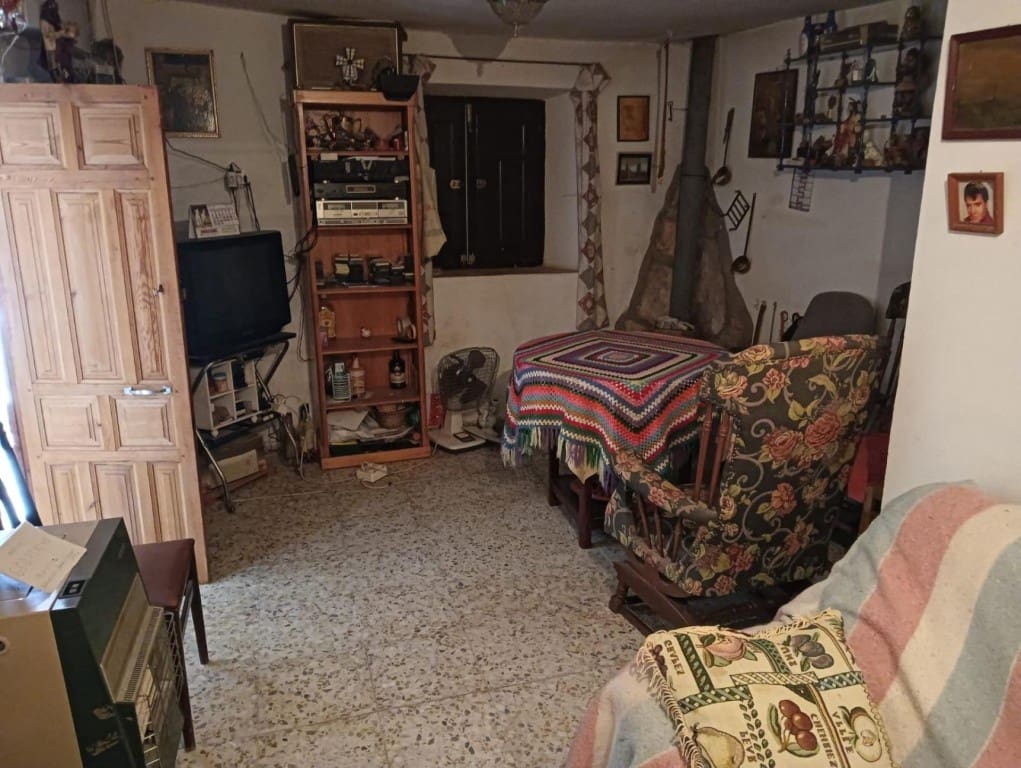 Finca/Casa Rural de 3 habitaciones en Atienza en venta - 46.990 € (Ref: 9497264)