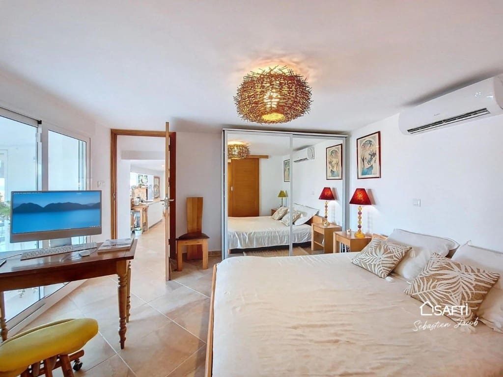 5 soveværelse Villa til salg i Pego med swimmingpool - € 895.000 (Ref: 9502137)