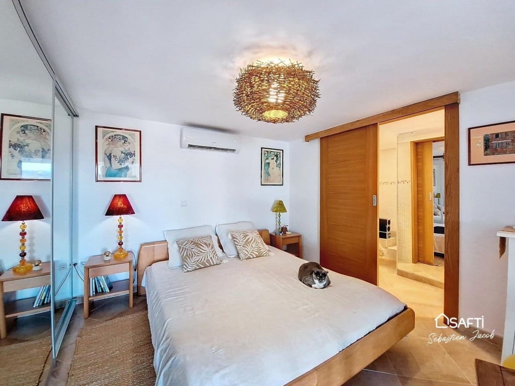 5 soveværelse Villa til salg i Pego med swimmingpool - € 895.000 (Ref: 9502137)