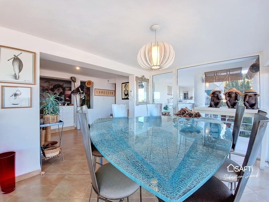 5 soveværelse Villa til salg i Pego med swimmingpool - € 895.000 (Ref: 9502137)