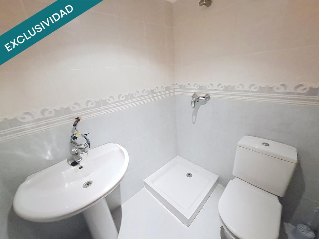 5 soverom Leilighet til salgs i L'Olleria - € 140 000 (Ref: 9502138)