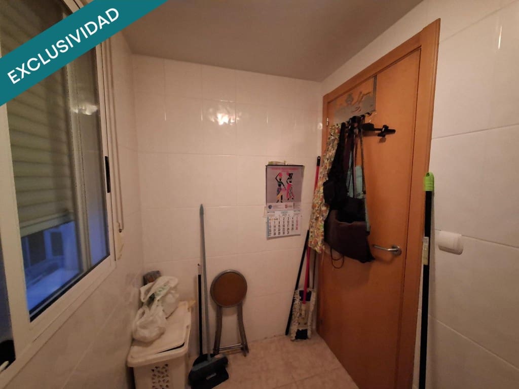 5 soverom Leilighet til salgs i L'Olleria - € 140 000 (Ref: 9502138)