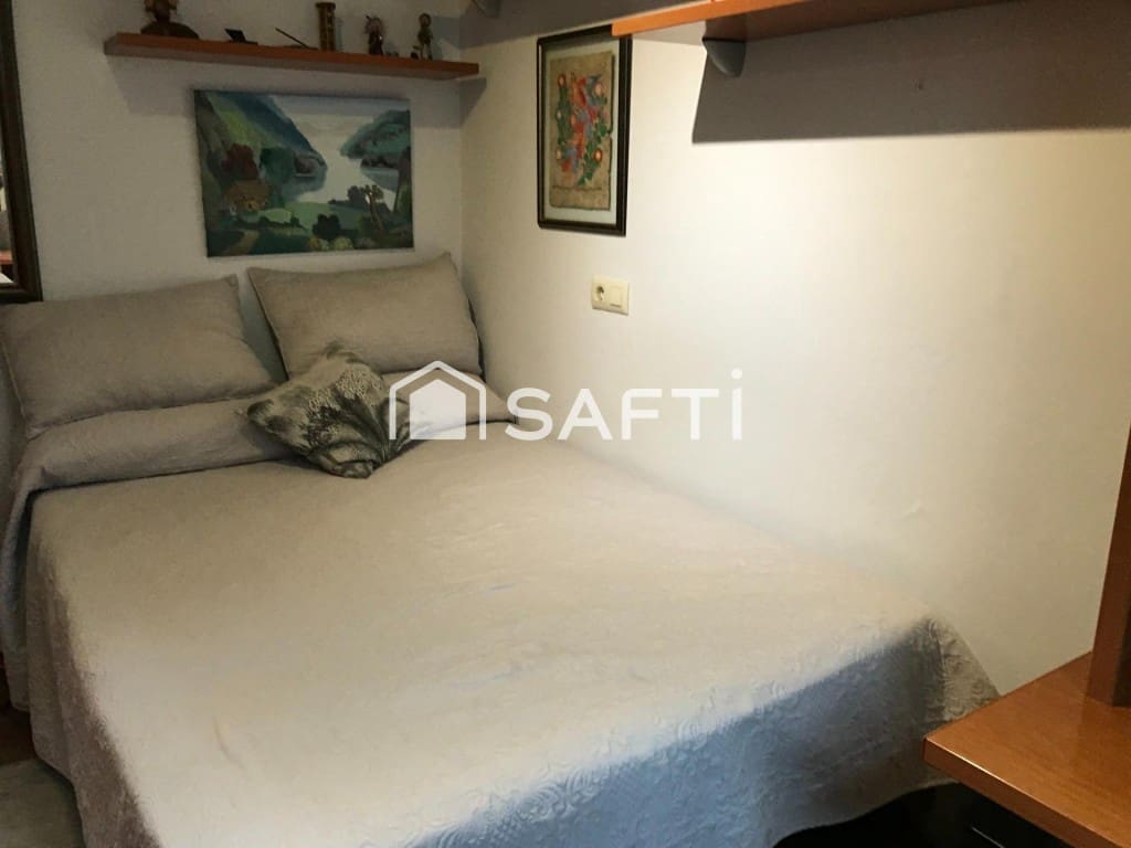 5 sovrum Radhus till salu i Santiago de Compostela - 555 000 € (Ref: 9502142)