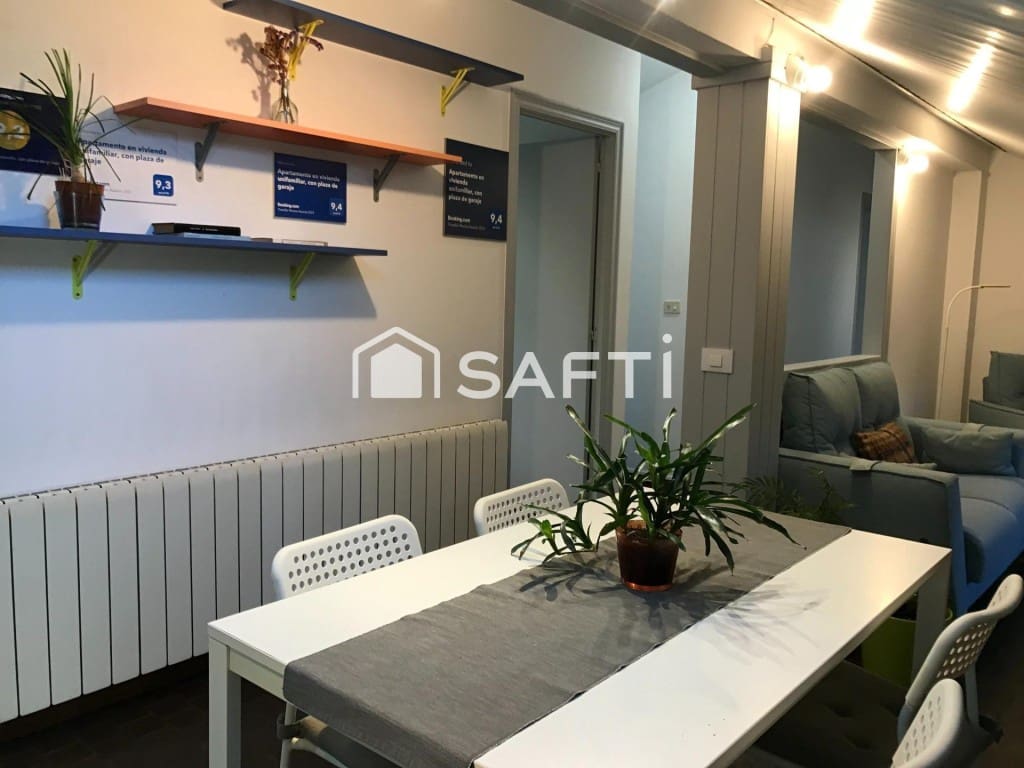 5 sovrum Radhus till salu i Santiago de Compostela - 555 000 € (Ref: 9502142)