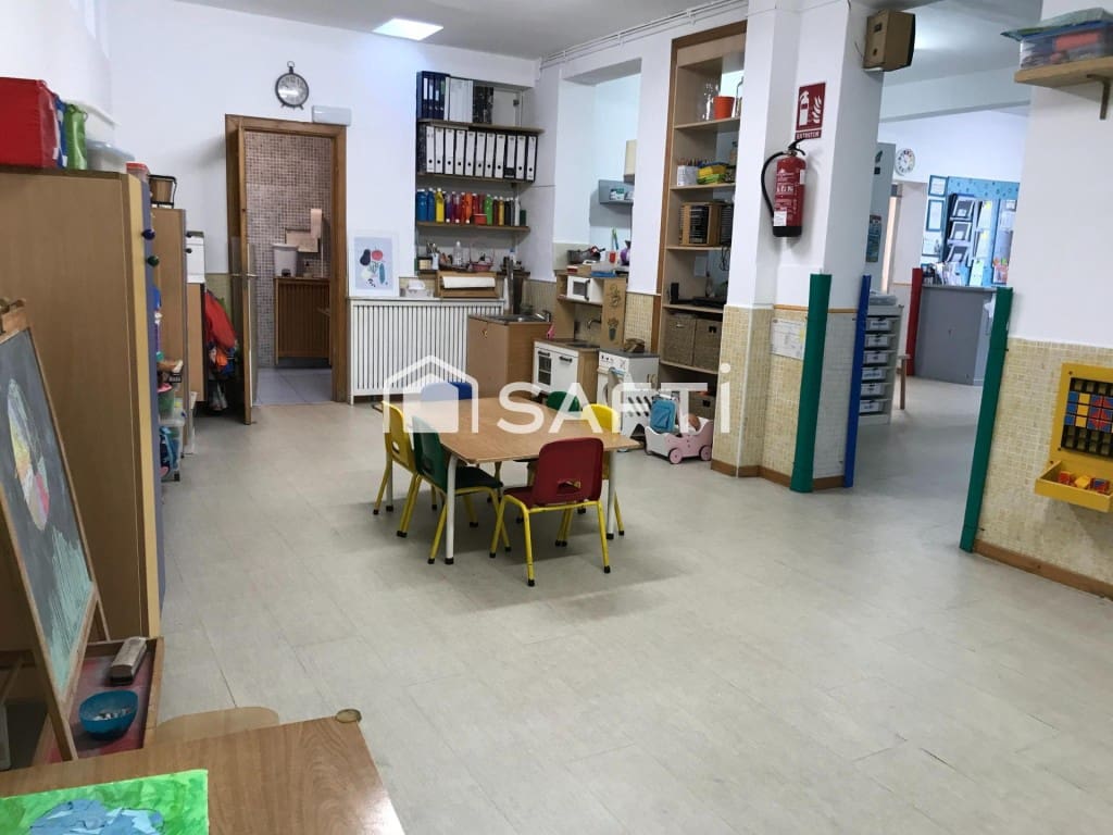 5 sovrum Radhus till salu i Santiago de Compostela - 555 000 € (Ref: 9502142)