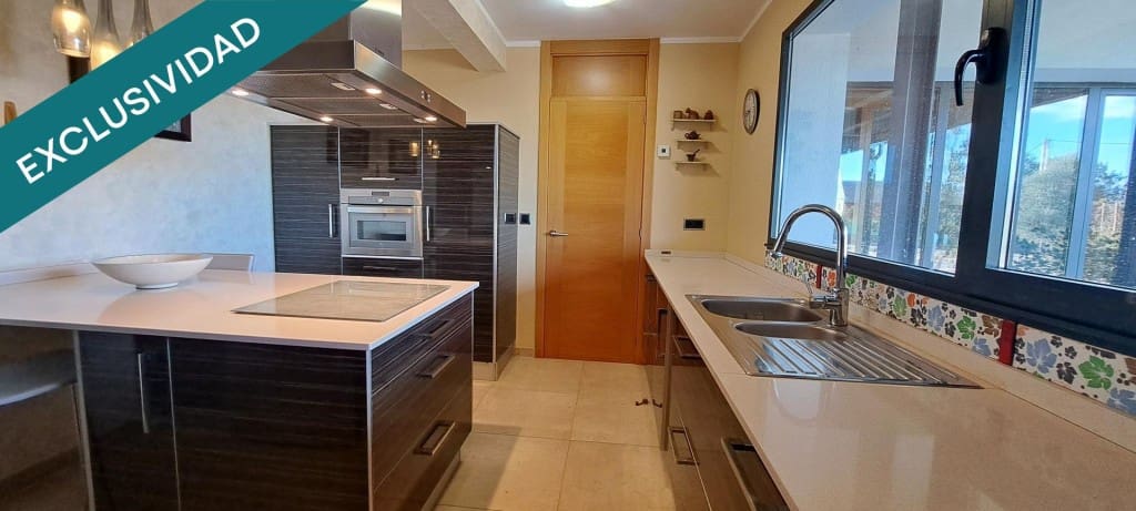 3 soveværelse Villa til salg i Cacabelos - € 530.000 (Ref: 9502143)