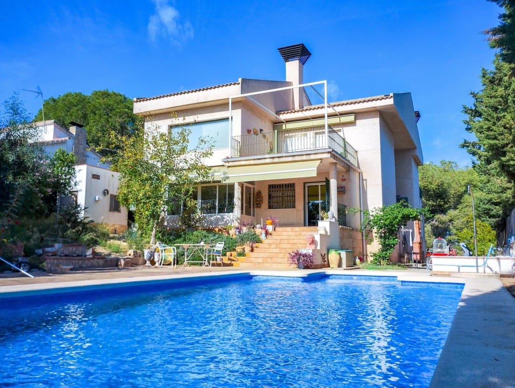 6 bedroom Villa for sale in Las Torres de Cotillas with pool garage - € 430,000 (Ref: 9502144)